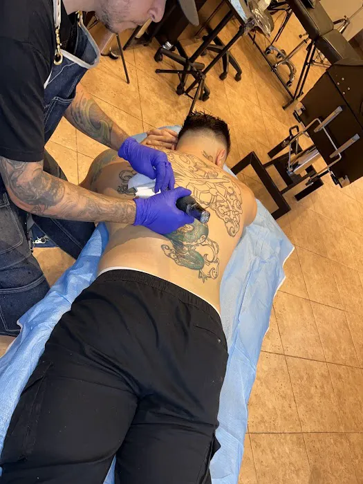 A Touch of Art Tattoo Studio 6