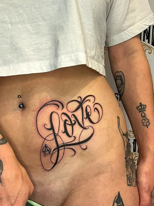 Vibes Ink Tattoos, Llc 0