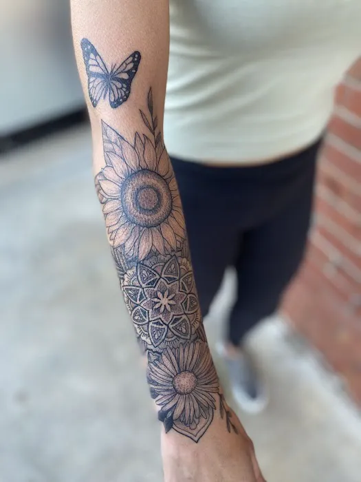 Lucky Lantern Tattoo 0
