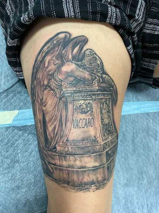 Tattoolios Tattoo Emporium 3