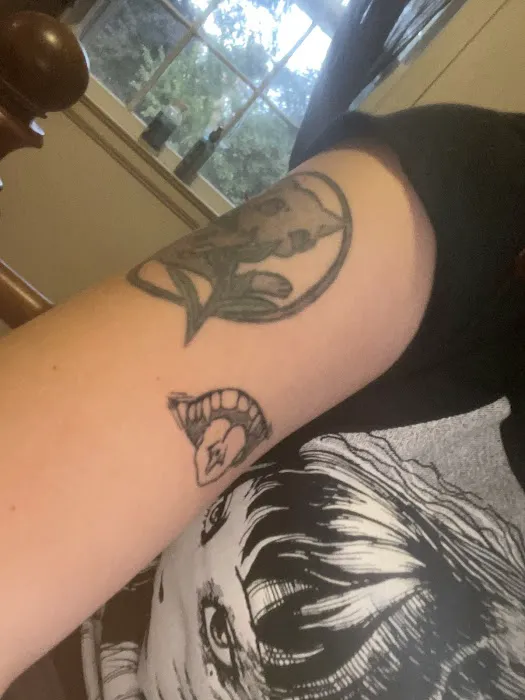 Xclusive Ink IV 0