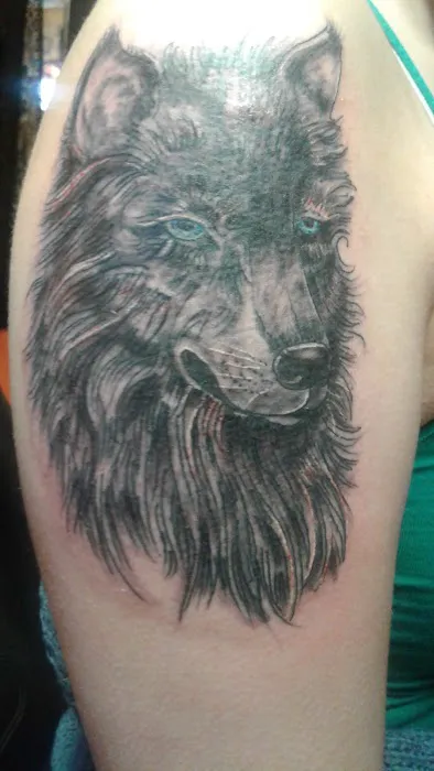Phantom Ink Tattoos tattooing since 1990 customers from all over the world 6