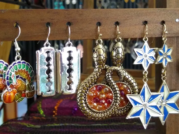 Janet's Kozmic Groovy Shop 9