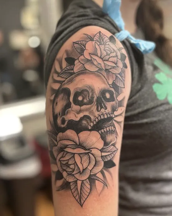 Vivid Ink Tattoo 0