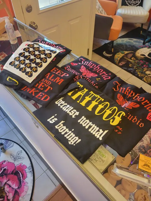 Inkphoria tattoo studio 6