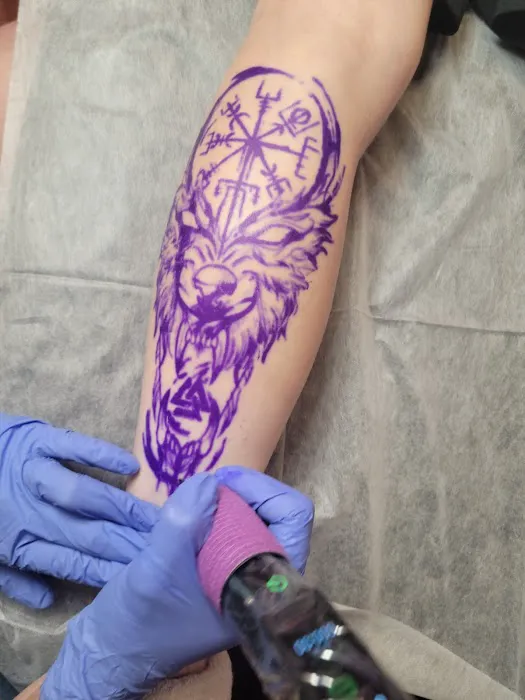 Inkphoria tattoo studio 2
