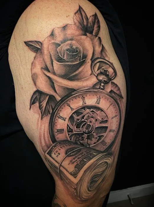 Flores Tattoo 8