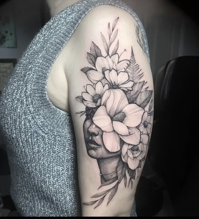 Constantly Custom Tattoo and Piercing Studio 2