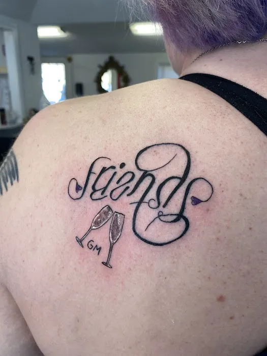 Reigning Ink Tattoo Studio 9