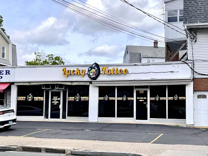 The Lucky 7 Tattoo Studio 2