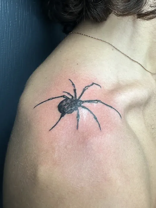 Tattoo by Gracie at Metropolitan 1