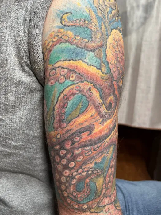 Mercury Tattoo Studio 4