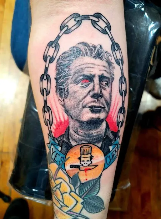 Linden Street Tattoo 0