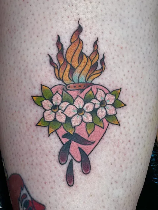 Slingin' Ink tattoo & piercing 7