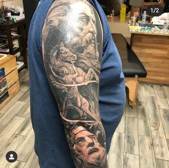 Black Lion Studio Tattoo 6