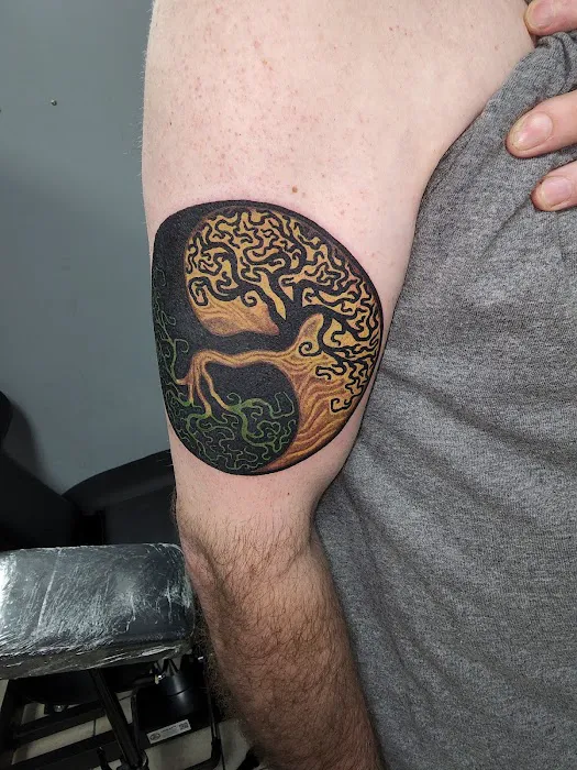 Art Rage Tattoo Studio 6