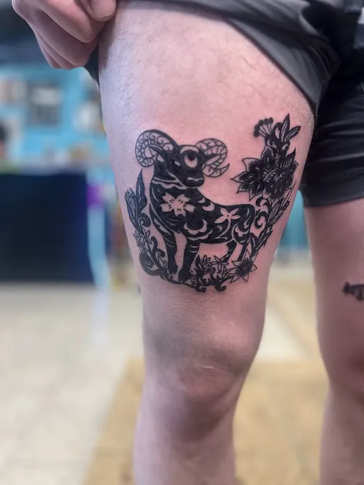 Black Sheep Tattoo & Piercing Studio 0
