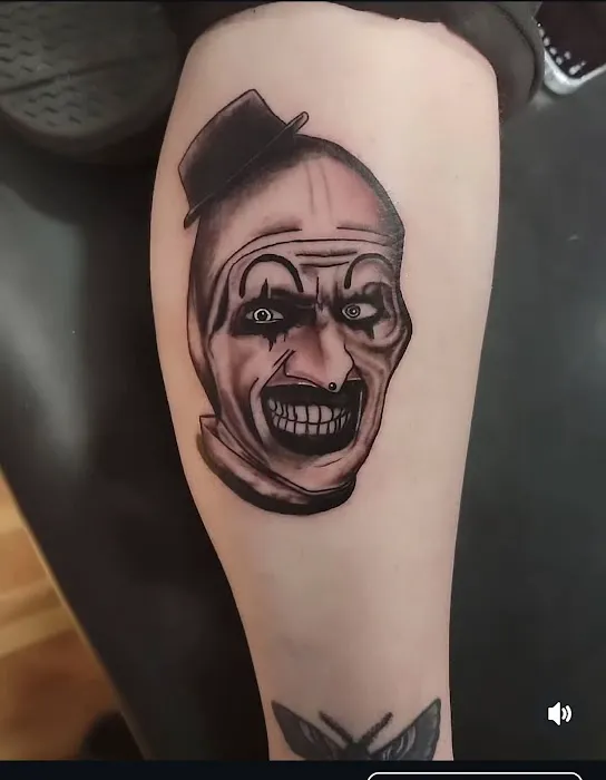 Just The Tip Tattoos Llc 8