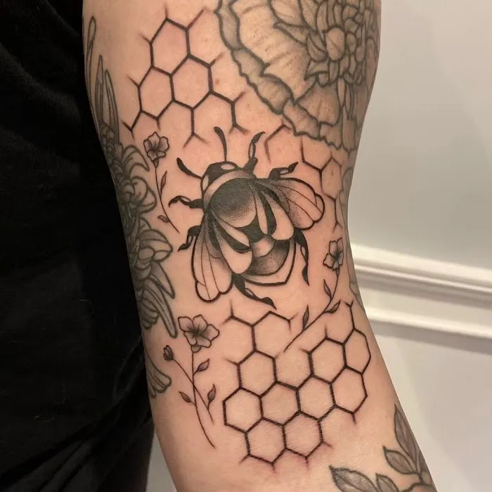 Ink Therapy Tattoo & Piercing 6