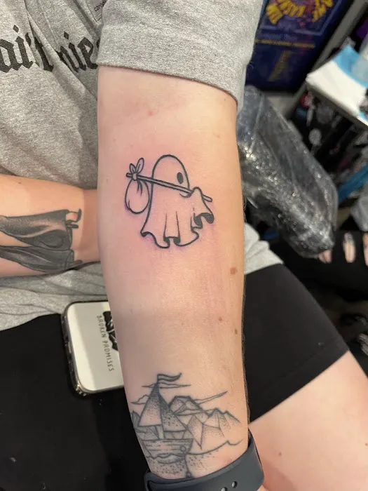 New London Ink 7