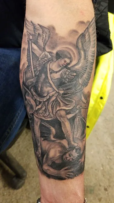 Flat's Tattooing Inc 8