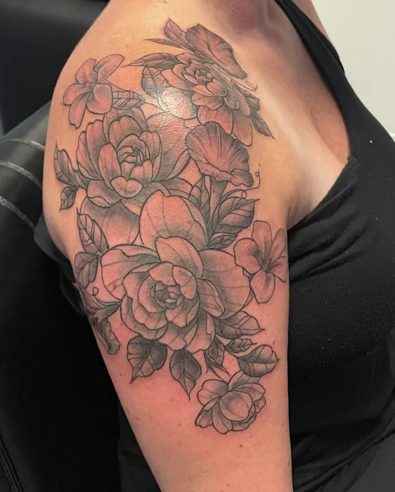 Body Graphics Tattoo Inc 8