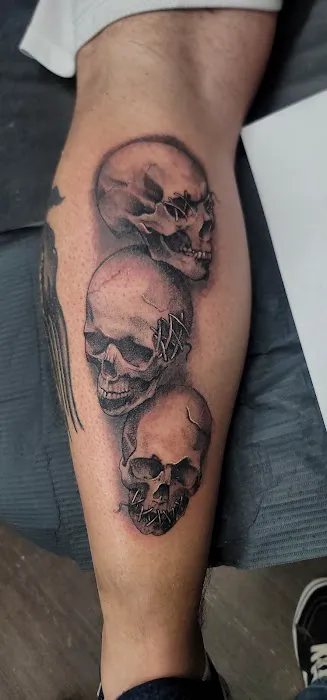 AAA TATTOOS (All About Art ) 8