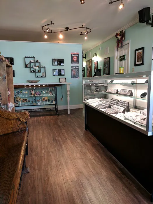 Black Diamond Body Piercing 1