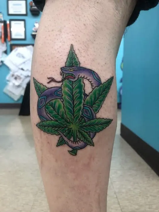 Marc's Tattooing 215 0