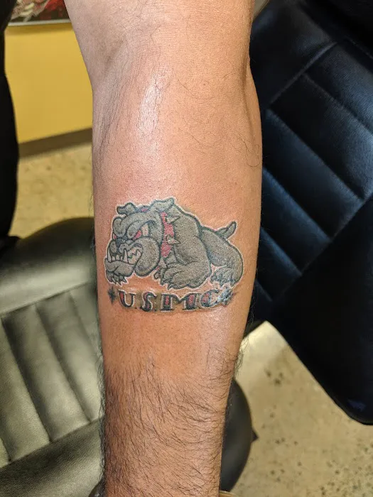 Lucky Strike Tattoo and Body Piercing 1