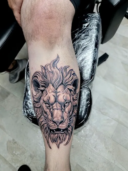 The High Table Tattoo Studio 4