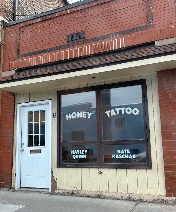 Honey Tattoo 0