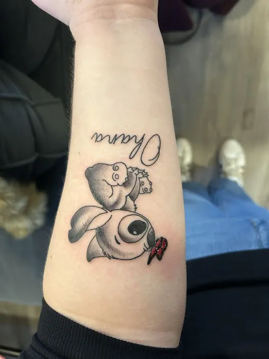 Double Daggers Tattoo 0
