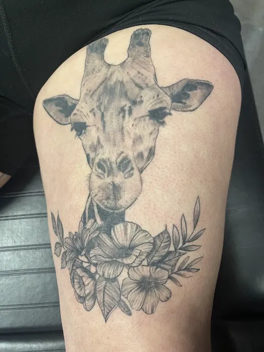 Ink & Paint Tattoo and Piercing 7