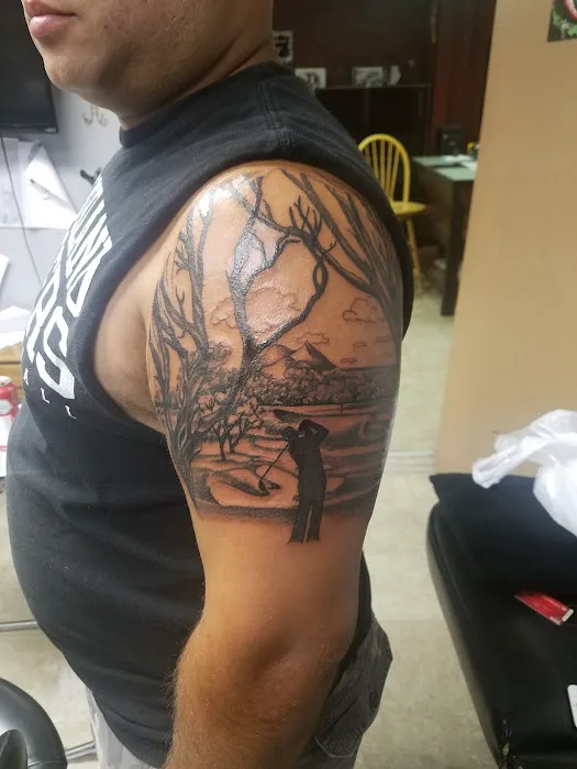 Instinkt Tattoo Shop 5