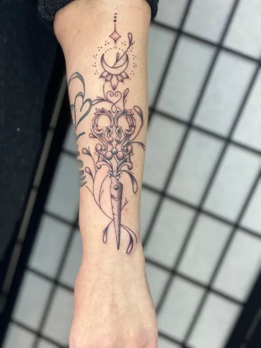 Gilded Lily Tattoo 0