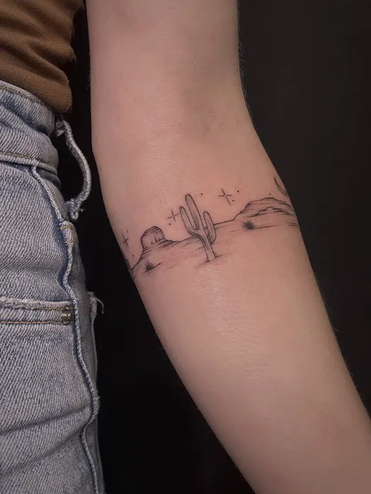 Fine Line Tattoo 7