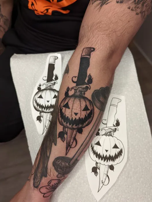 Dark Omen Tattoo 4