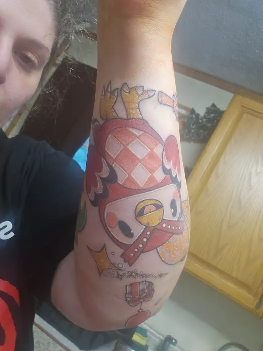 Queen's Hand Tattoo 6