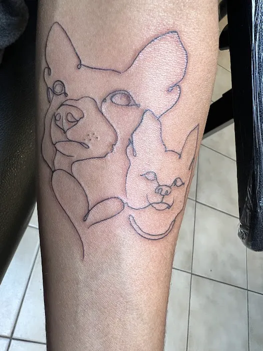 Bloodlines Tattoo and Piercing 2