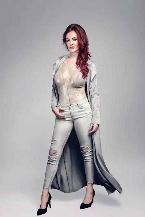 Sarah Victor Studios 0