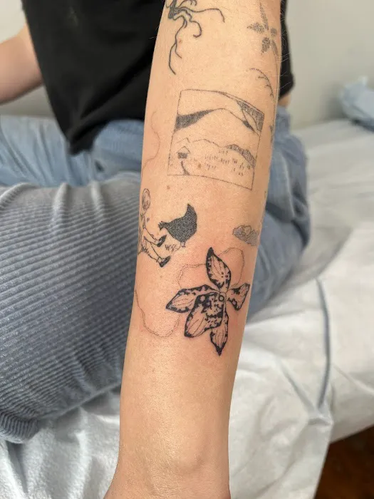 Handpoked Tattoos by Moth Morgenson 5