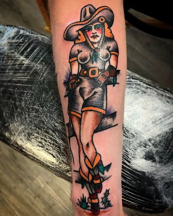 Wildflower Tattoo Studio & Gallery 6