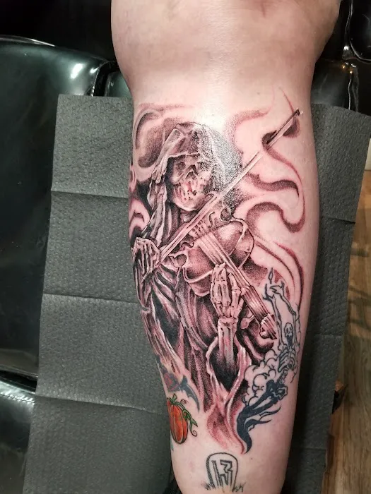 West O Tattoo Parlor 7