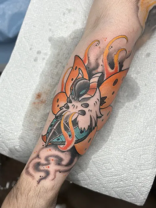 Le Uke Tattoo Studio 5