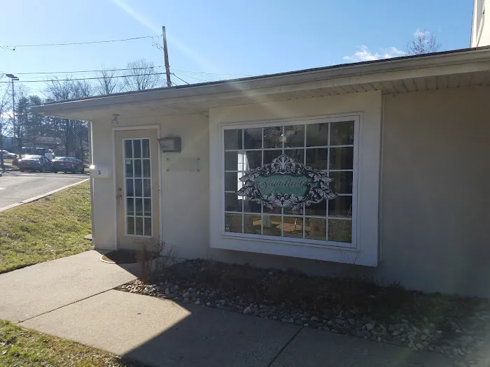 signature art studios 8