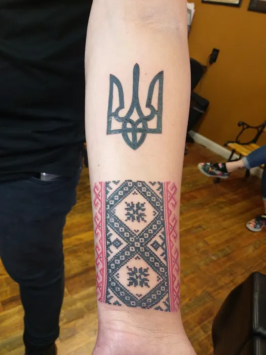 Street Road Tattooz 1
