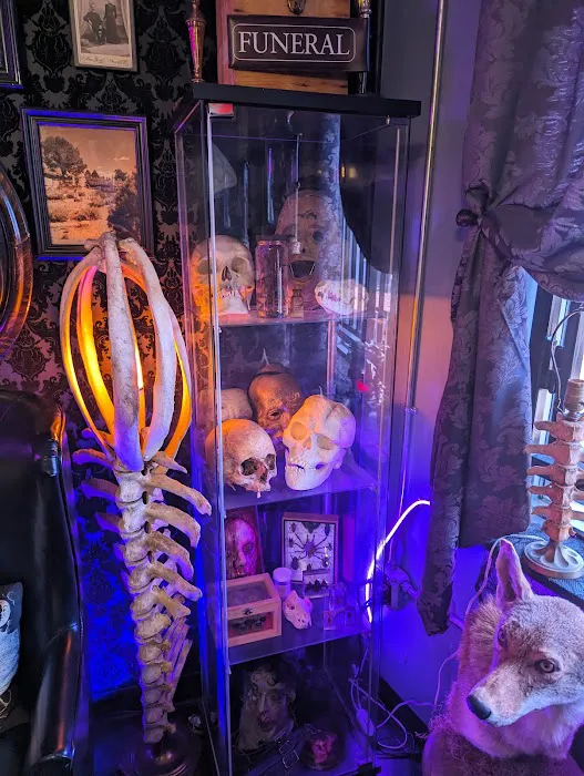 The Séance Tattoo Parlor 1