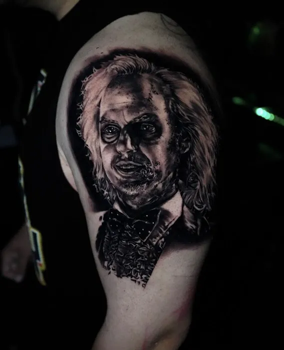 The Séance Tattoo Parlor 3