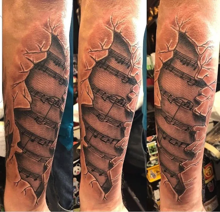 Black Sparrow Tattoo Studio 0
